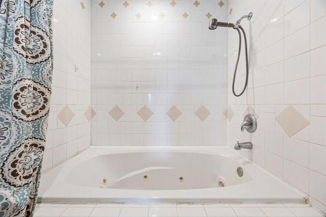 901 7th Street W, West Fargo, ND 58078