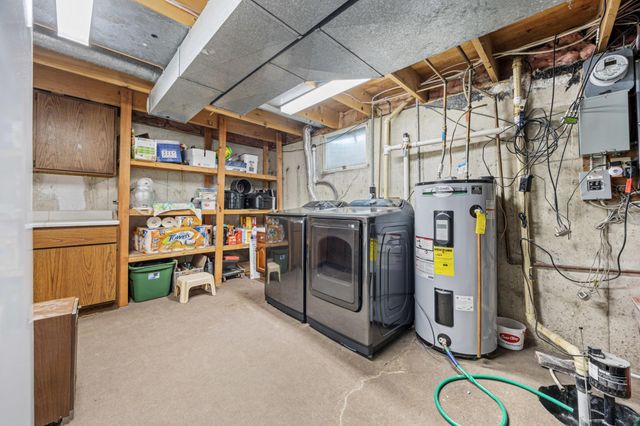 901 7th Street W, West Fargo, ND 58078