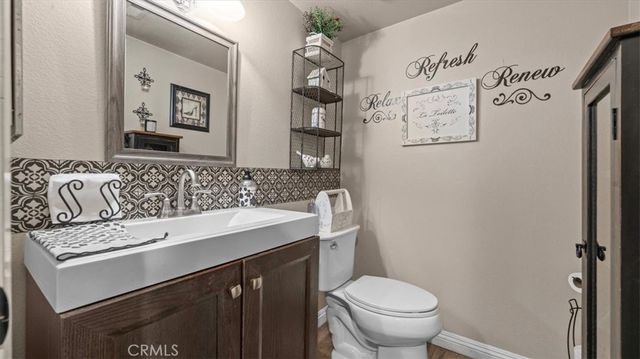 921 S Ridgecrest Circle, Anaheim, CA 92807