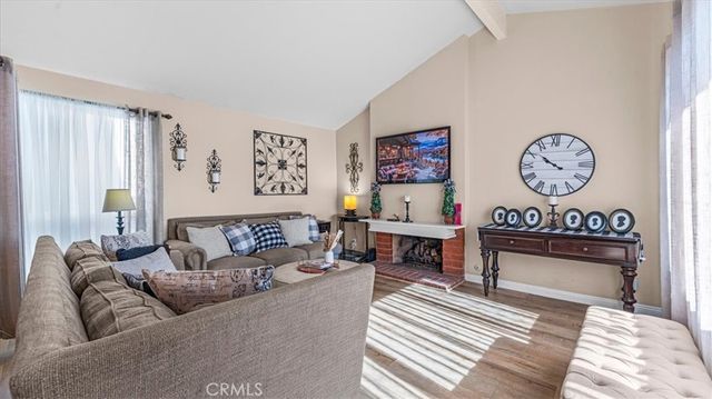 921 S Ridgecrest Circle, Anaheim, CA 92807