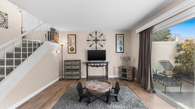 921 S Ridgecrest Circle, Anaheim, CA 92807