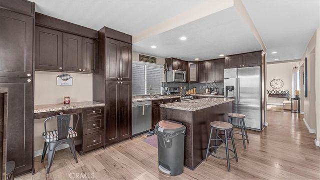 921 S Ridgecrest Circle, Anaheim, CA 92807