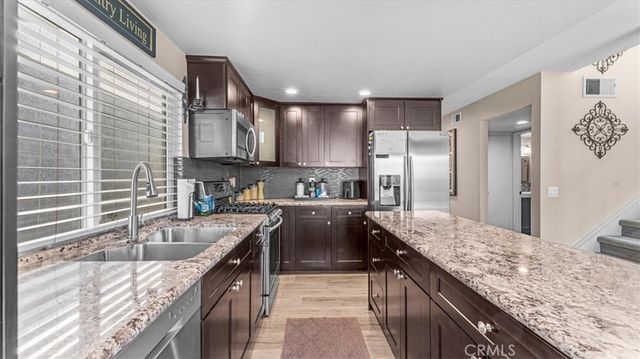 921 S Ridgecrest Circle, Anaheim, CA 92807