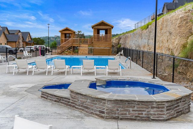 280 Indian Summer Lane 732, Branson, MO 65616