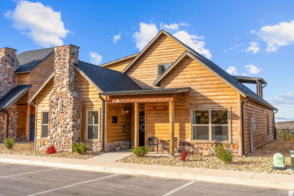 280 Indian Summer Lane 732, Branson, MO 65616