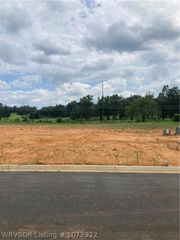2219 Abbey Way, Greenwood, AR 72936