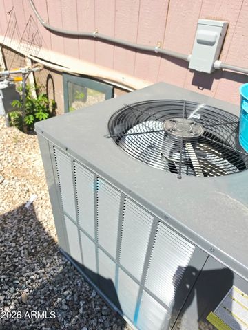 5950 W Missouri Avenue 141, Glendale, AZ 85301