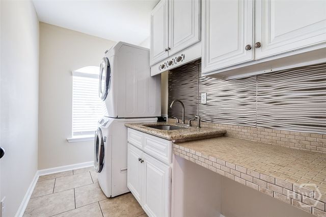 2 Oak Aly, Guyton, GA 31312