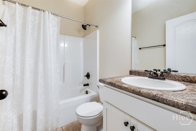 2 Oak Aly, Guyton, GA 31312