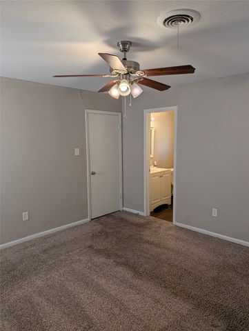 6324 Regal Road, Forest Hill, TX 76119