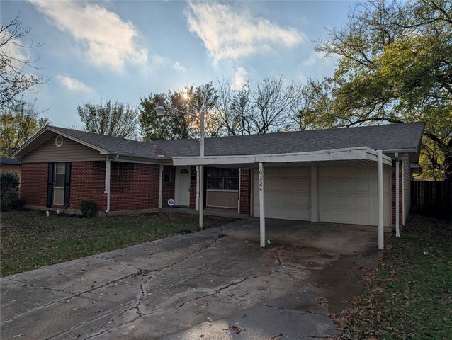 6324 Regal Road, Forest Hill, TX 76119