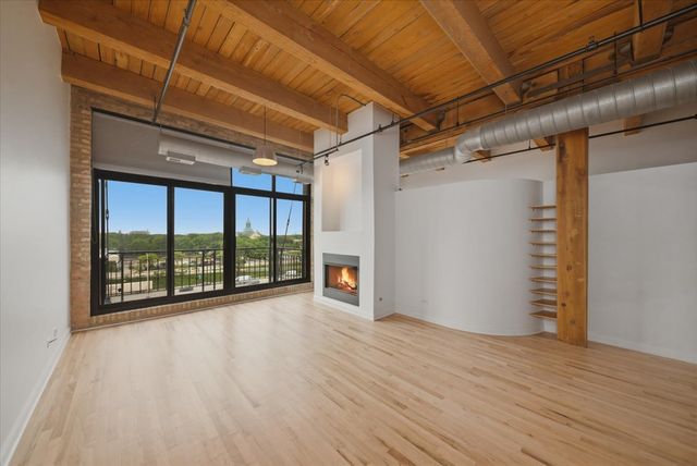 1250 W Van Buren Street 514, Chicago, IL 60607