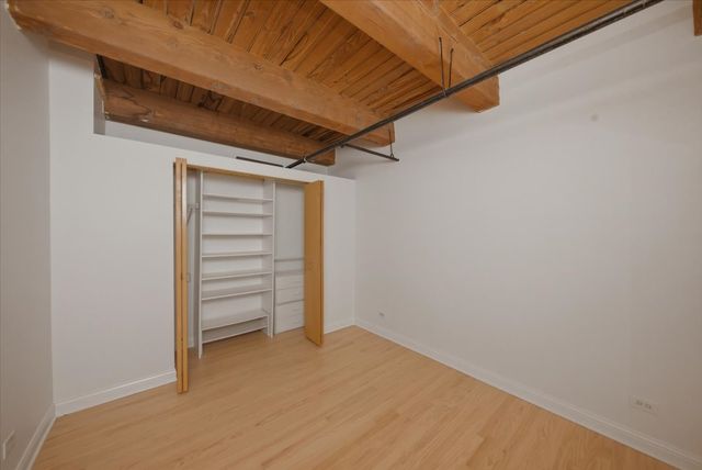 1250 W Van Buren Street 514, Chicago, IL 60607
