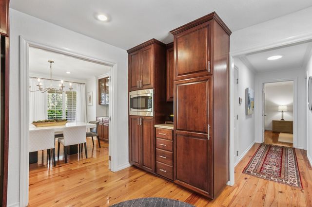 44349 N El Macero Dr, El Macero, CA 95618