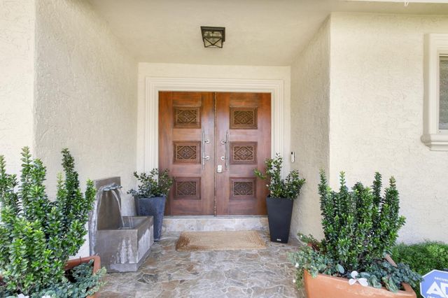 44349 N El Macero Dr, El Macero, CA 95618