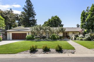 44349 N El Macero Dr, El Macero, CA 95618