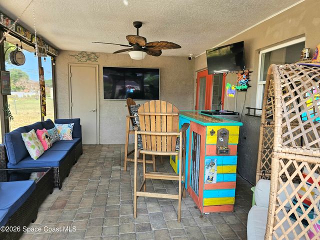 1925 Bradway Street NE, Palm Bay, FL 32905