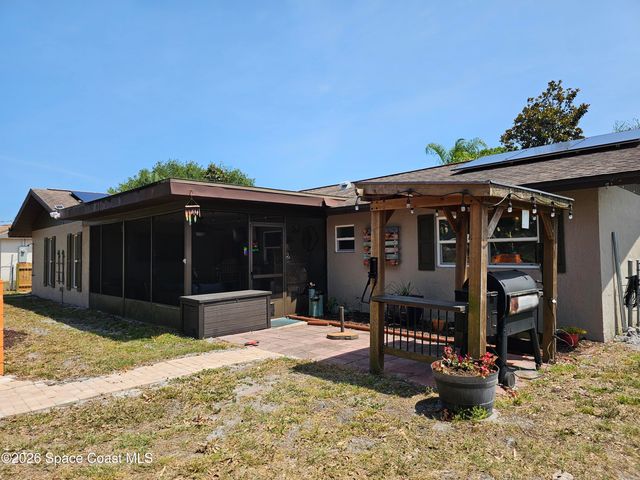1925 Bradway Street NE, Palm Bay, FL 32905