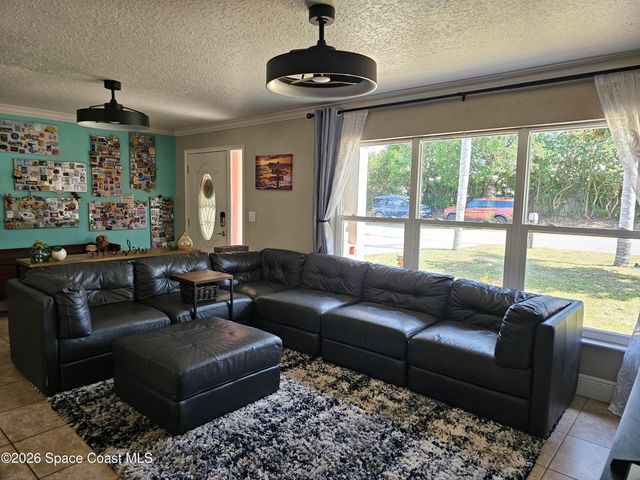 1925 Bradway Street NE, Palm Bay, FL 32905