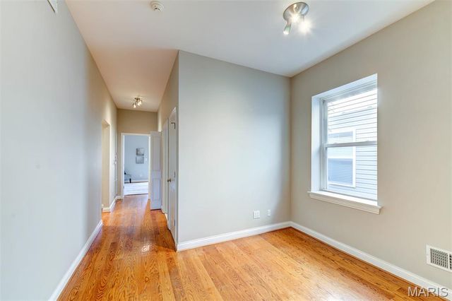 5782 McPherson Avenue, St Louis, MO 63112