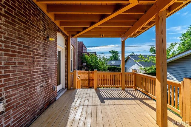 5782 McPherson Avenue, St Louis, MO 63112