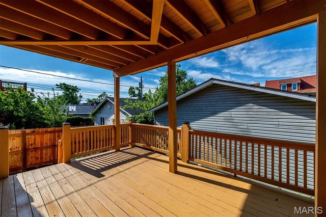5782 McPherson Avenue, St Louis, MO 63112