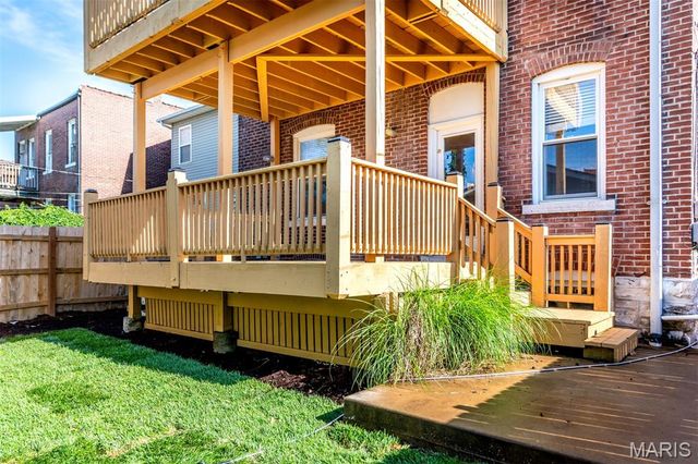 5782 McPherson Avenue, St Louis, MO 63112