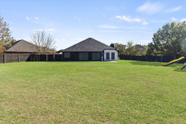 215 Parkway Court, Rockwall, TX 75032