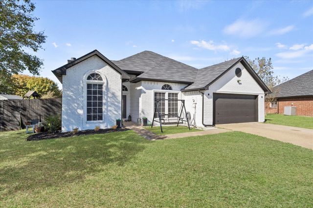 215 Parkway Court, Rockwall, TX 75032