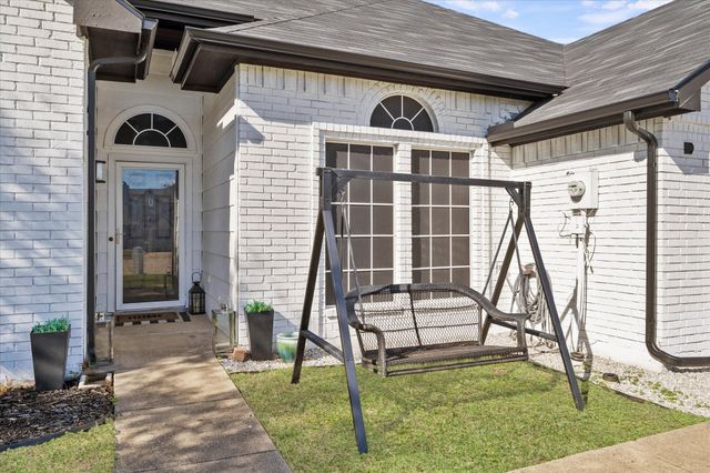 215 Parkway Court, Rockwall, TX 75032