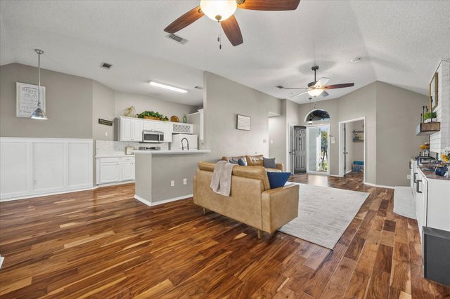 215 Parkway Court, Rockwall, TX 75032