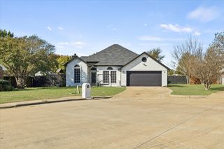 215 Parkway Court, Rockwall, TX 75032