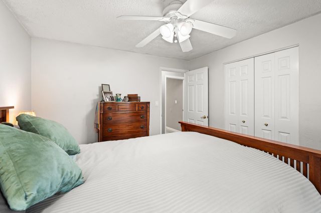 2820 David Lane, Medford, OR 97504