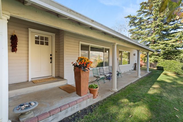 2820 David Lane, Medford, OR 97504