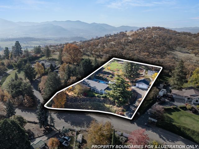 2820 David Lane, Medford, OR 97504