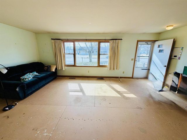 501 4th Street, Brodhead, WI 53520