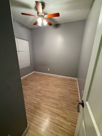 7813 Canal Street, Houston, TX 77012