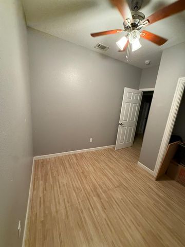 7813 Canal Street, Houston, TX 77012