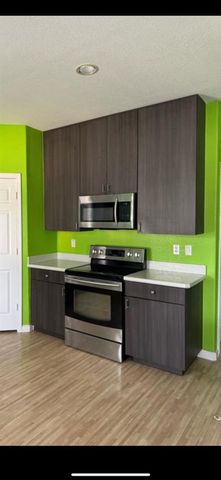 7813 Canal Street, Houston, TX 77012