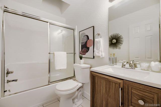 1629 N Clarkson Street 34, Denver, CO 80218
