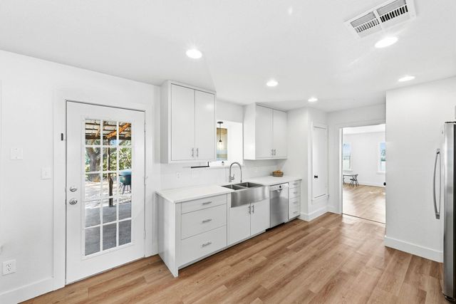 12208 Mustang DR, Buda, TX 78610