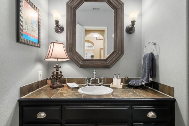 2105 Denver Drive, Southlake, TX 76092