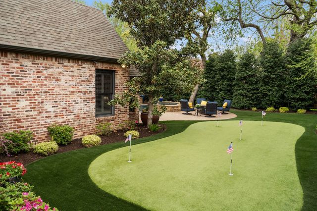 2105 Denver Drive, Southlake, TX 76092