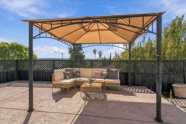 3562 Oakleaf, San Jose, CA 95127