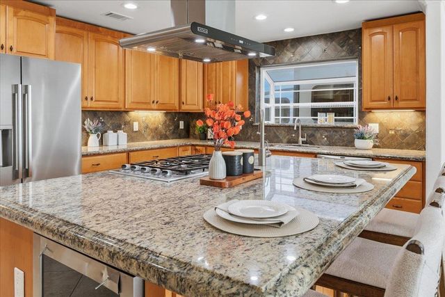 3562 Oakleaf, San Jose, CA 95127