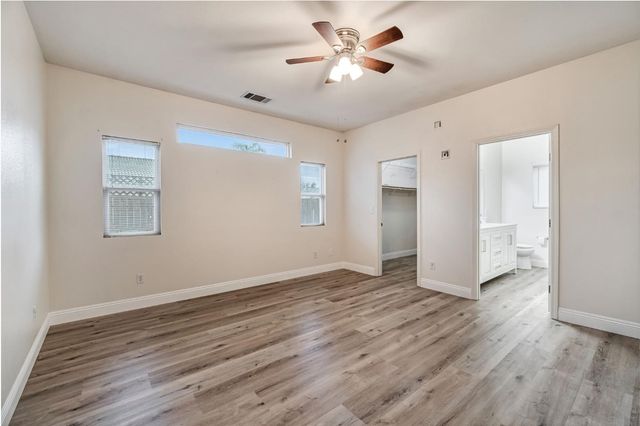 2095 Independence Place, Hanford, CA 93230