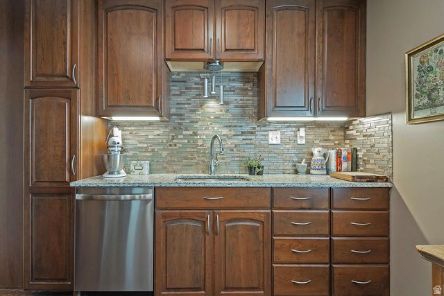 332 N MAIN ST, North Salt Lake, UT 84054