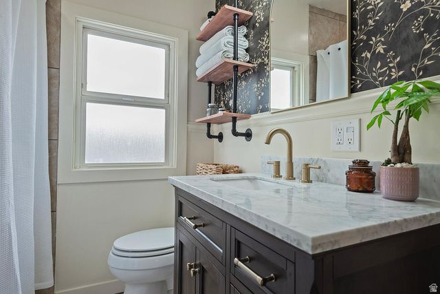 332 N MAIN ST, North Salt Lake, UT 84054