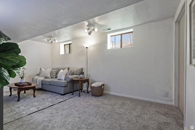 332 N MAIN ST, North Salt Lake, UT 84054