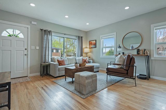 332 N MAIN ST, North Salt Lake, UT 84054